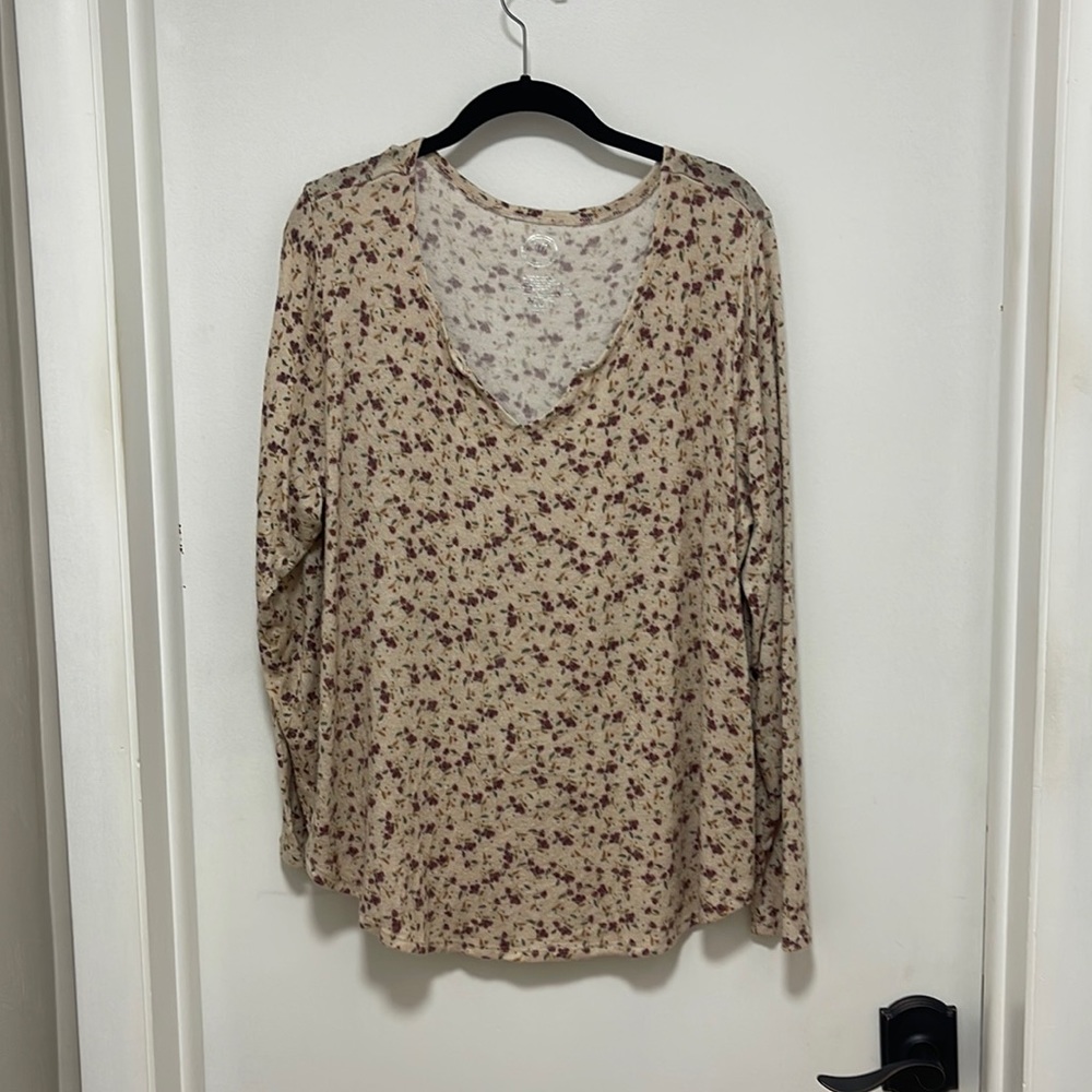 Maurice’s 24/7 long sleeve shirt size 1x